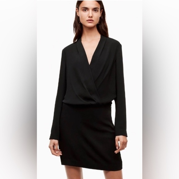 Babaton Dresses & Skirts - Aritzia Babaton Purple Dress